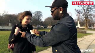 BUMS BIS - #Meggie Marika - Sexy Femèl Bourik Hardcore komanse fouye Sou Otobis Pa Gwo Kòk chante Nwa