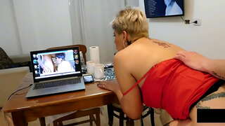 ˂�가 그를 감시하는 나에게 하는 동안 나는 자위와 내가 만드는 그를 내가 엉덩이로 우유까지 오버플로우.....