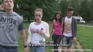 Young Sex Parties - Подростки Рита Милана, Фокси устроили домашнюю трахательную вечеринку