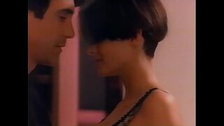 Венди Хэмилтон абдан редкая сексуалдык сцена (Озвучивание)