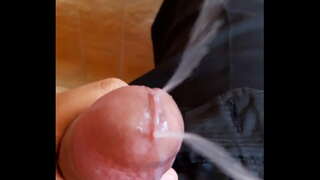 Vrei sa vezi ca un termen?