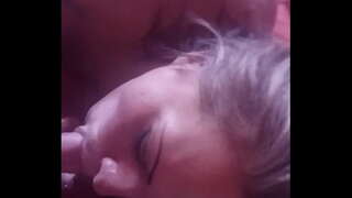 Mexicana madura rubia nalgona tragando spermas