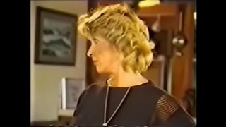 Muller máis vella con y. Caras