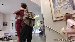 Madre folla compañero&amp;#039;s de la hija Del Hermano de Estudio Y Chupar