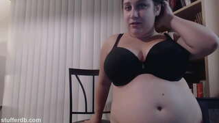 ���ੋਰ ਕੁੜੀ ਨੂੰ ਪਿਆਰ ਕਰਦਾ ਹੈ, ਮਿੱਠਾ