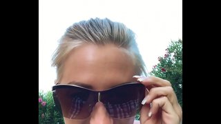 Би хуруугаа миний хатуу cunt нийтийн зүлгэн