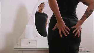 Brunette Milf vocavit mercurium flava Milf hottie Valentines Day lorem et tunc ani futuit eius cum crassus, videlicet lorum, in gallus