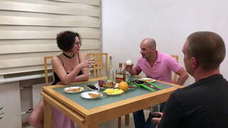 De mesye fucked yon ansyen kondisip klas (pati 1)