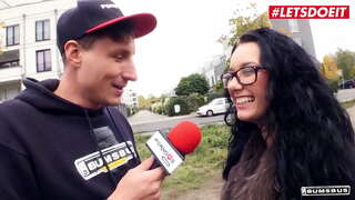 LETSDOEIT - Lilly Foxx Надразнување Момци Најде Нова Девојка За Нивната Нова Сцена